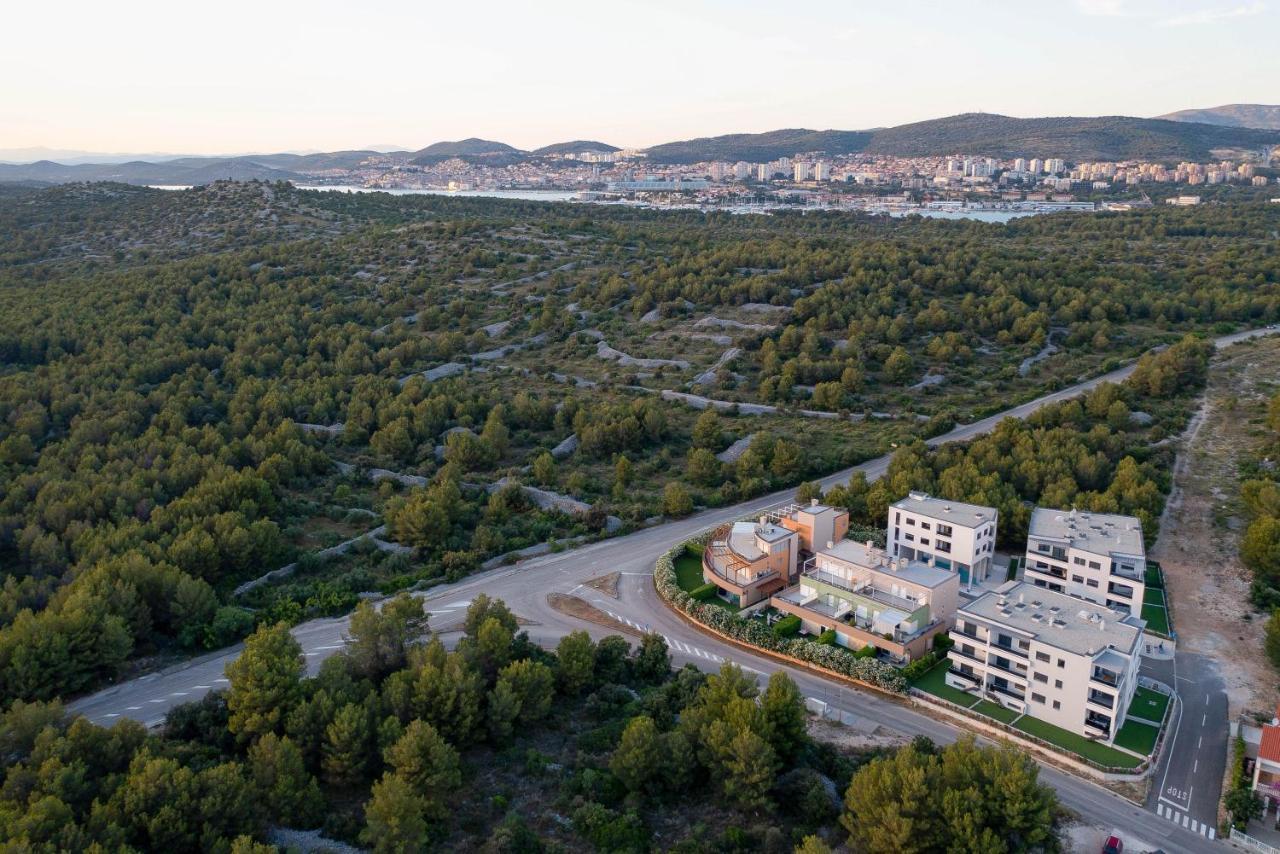 My Adriatic Place With Private Garden And Garage Σίμπενικ Εξωτερικό φωτογραφία