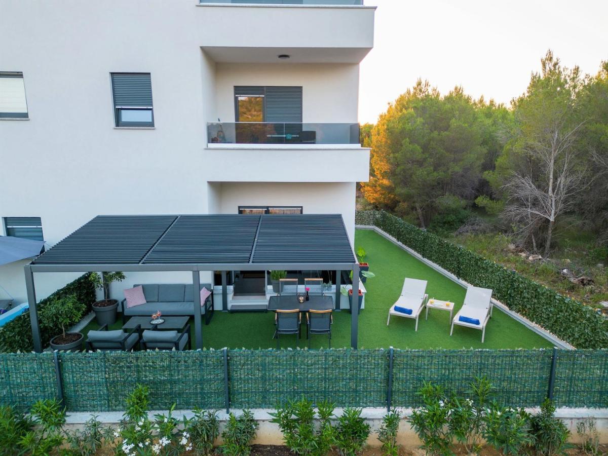 My Adriatic Place With Private Garden And Garage Διαμέρισμα Σίμπενικ Εξωτερικό φωτογραφία