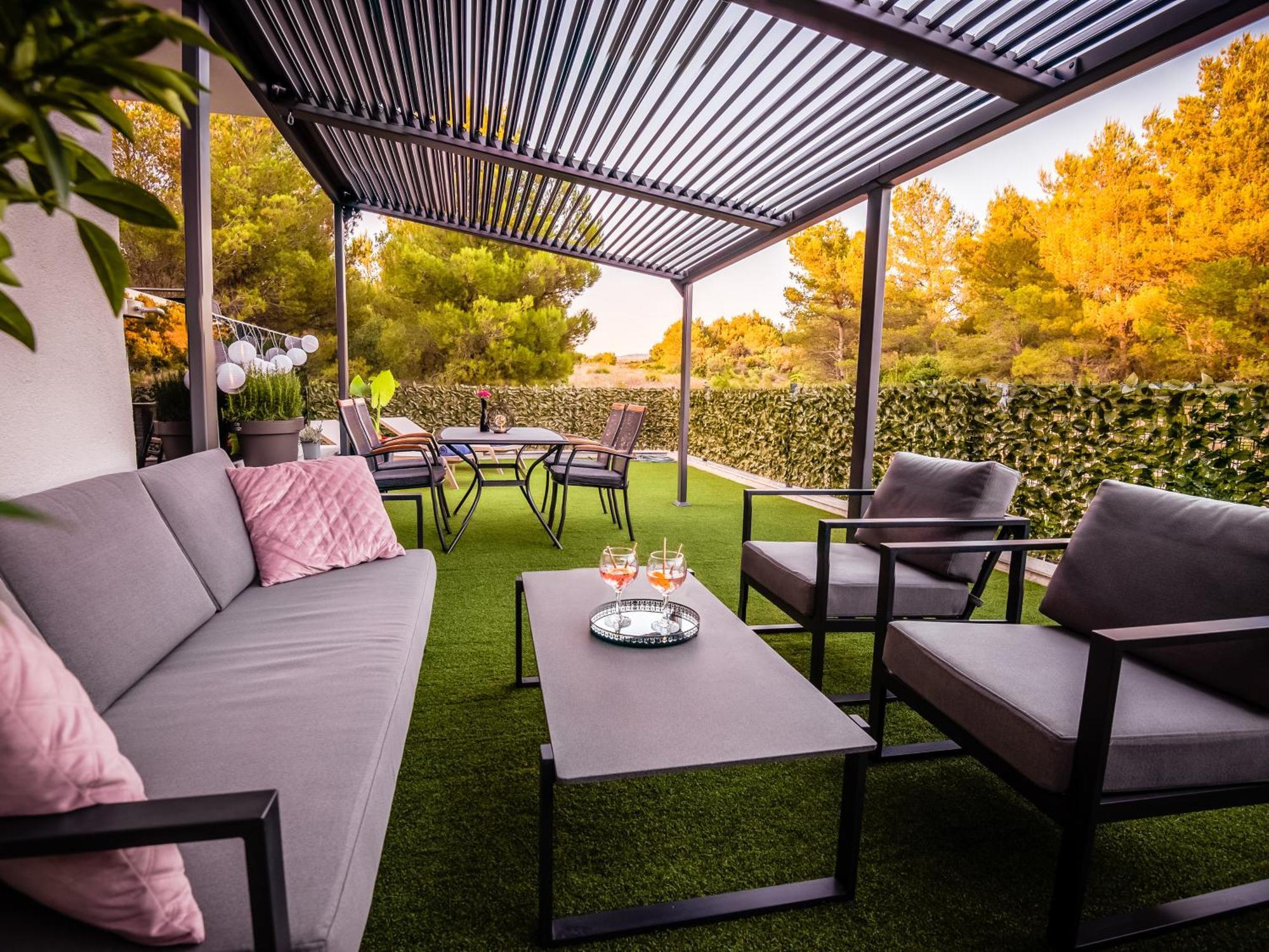 My Adriatic Place With Private Garden And Garage Σίμπενικ Εξωτερικό φωτογραφία